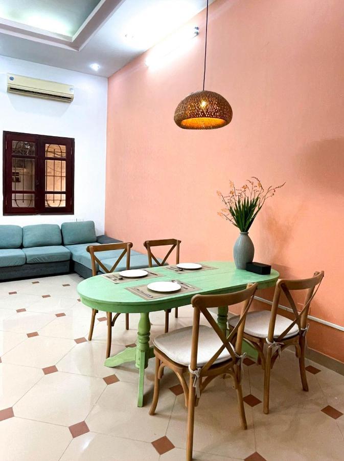 Sora Hoan Kiem 3 Bedrooms 3 Balconies Apartment *